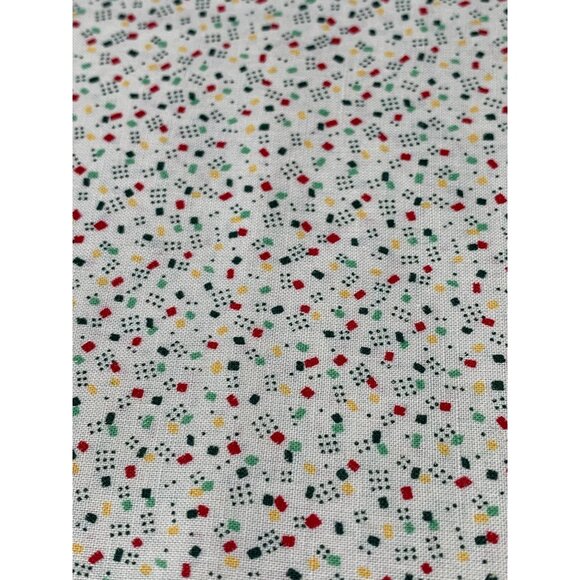 Vintage Quilting Fabric 1/2 yard Red Green Yellow Pattern Cotton - Picture 1 of 4